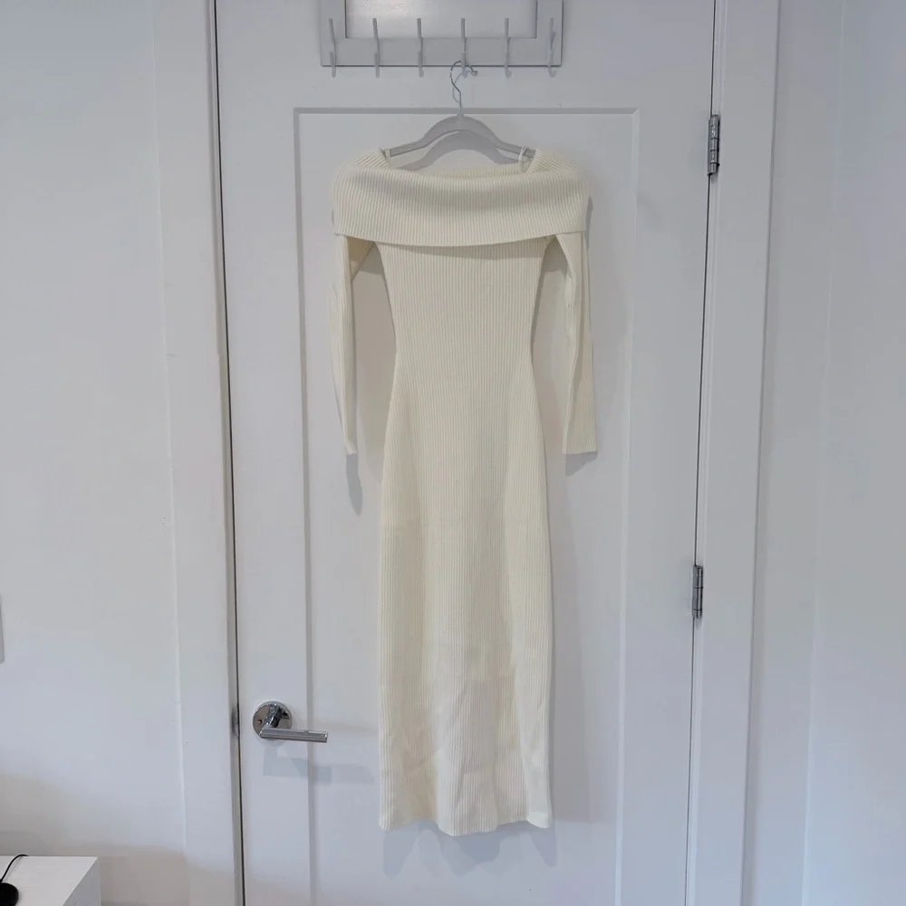 NWOT Abercrombie & Fitch Ivory Ribbed Knit Sweater Dress, XS/P